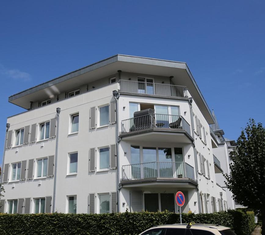 Strandnahe Fewos Mit Terrasse Oder Dachterrasse, Strandhaus Seeblick, Binz Kültér fotó
